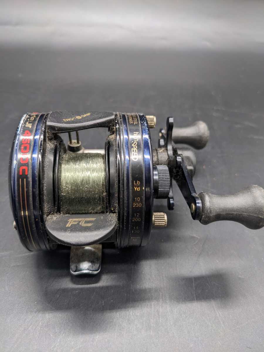 ②-0005 AbuGarcia アブガルシア Ambassadeur アンバサダー 4600C 釣り