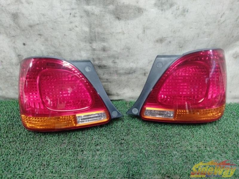 M_アリスト後期(JZS161)テールレンズ テールランプ 左右【332T