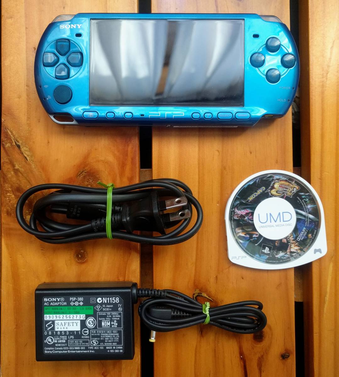  ① ＦＷ６.３６ ＰＳＰ-３０００ メモリーカード４ＧB 充電器 作動品(PSP3000シリーズ)｜売買されたオークション情報、yahooの商品情報をアーカイブ公開 - オークファン PSP本体