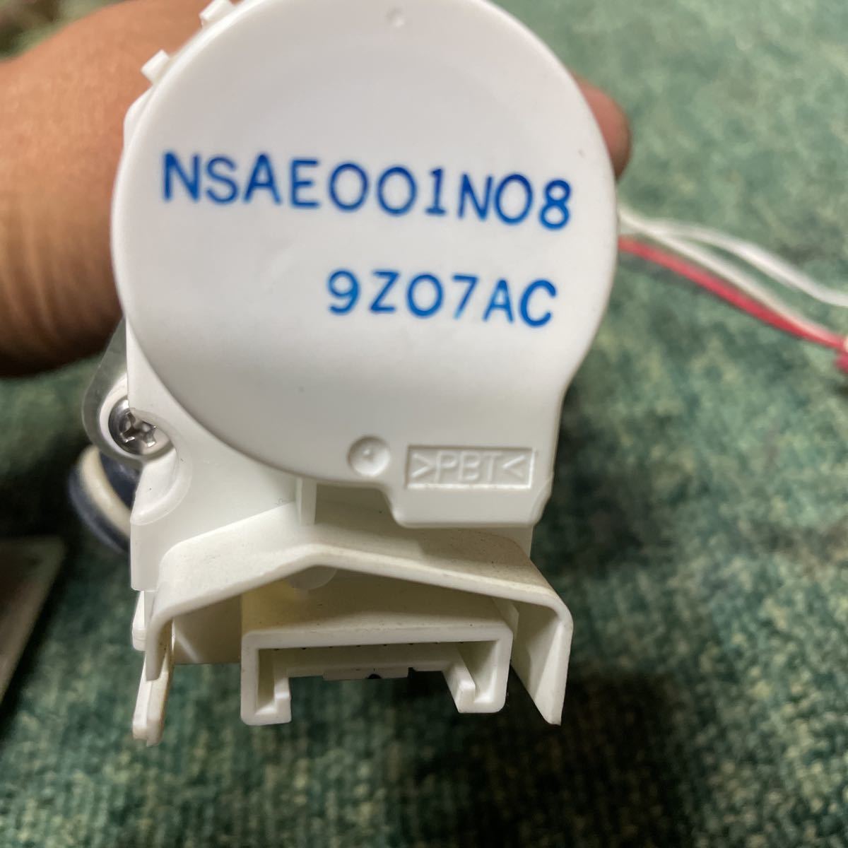 三菱CO2ヒートポンプ給湯器　ジャンク Yahoo!オークション - ジャンク 三菱電機 ヒートポンプ給湯機 SRT-HPTK