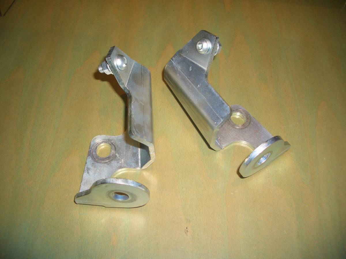 ★　スズキジムニー・シエラ用　アピオ製　リヤショックH.D.スキッドガード中古品　★