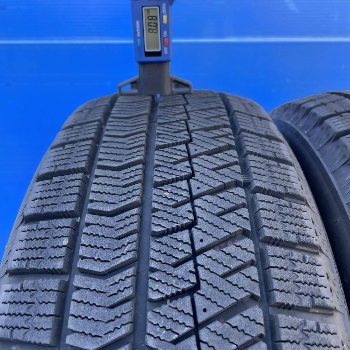 185/60R15 スタッドレス BLIZZAK VRX2 スタッドレスタイヤ185/60/15 2