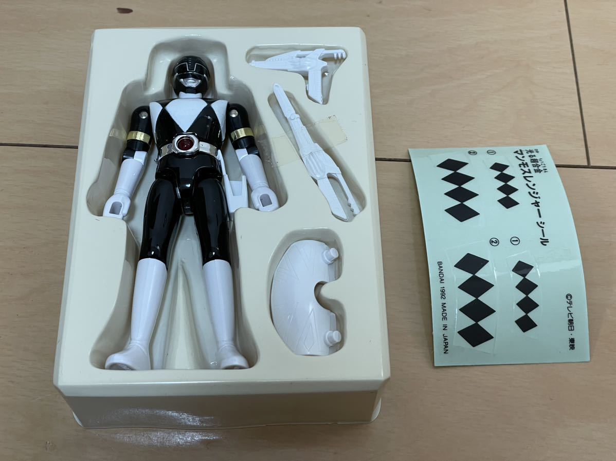 恐竜戦隊ジュウレンジャー 光る超合金 マンモスレンジャー バンダイ 