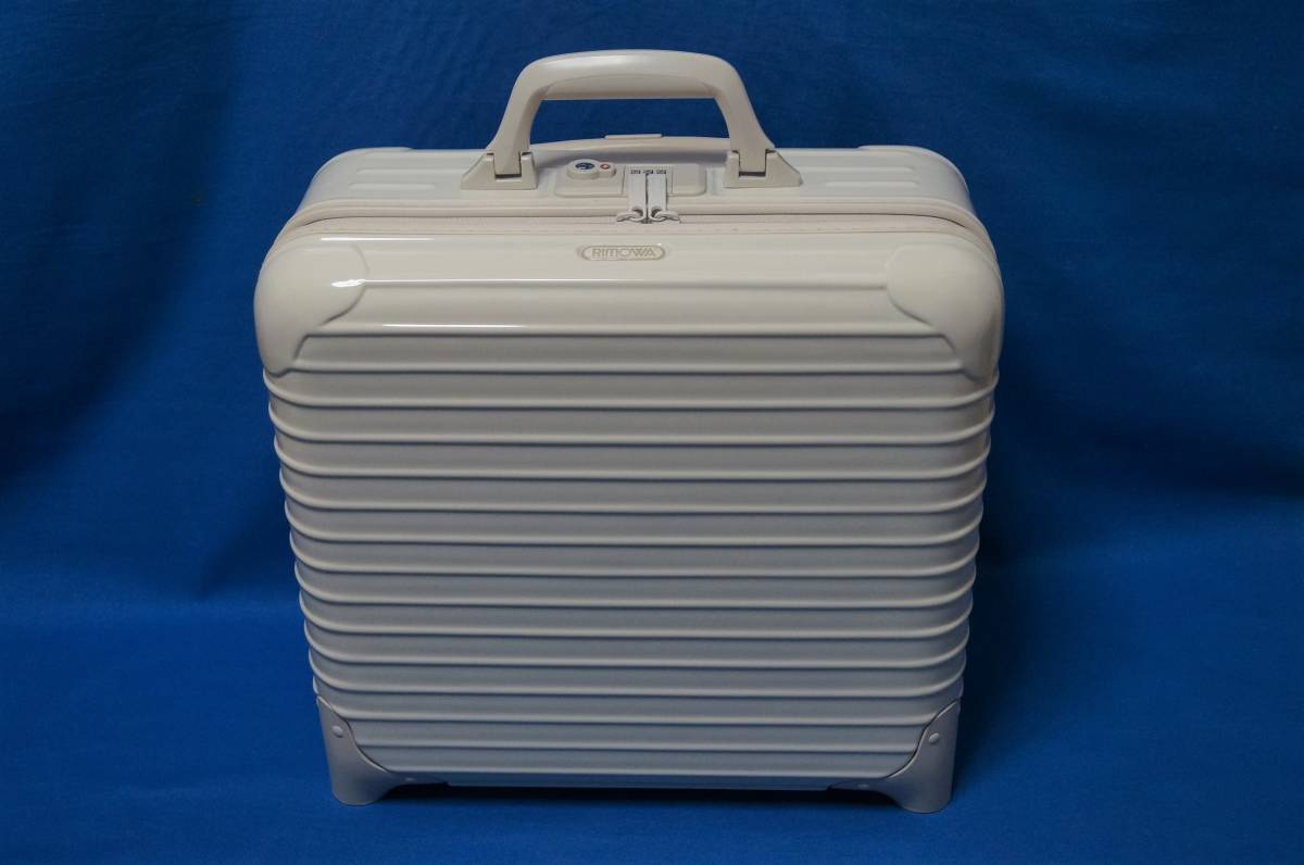 □超美品□RIMOWA エクリュ ユナイテッドアローズ別注 23L RIMOWA