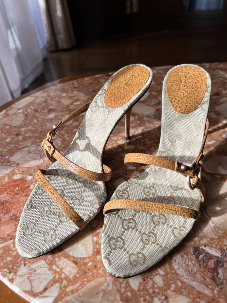 GUCCI ビジュー サンダル 37 ヒール 新着