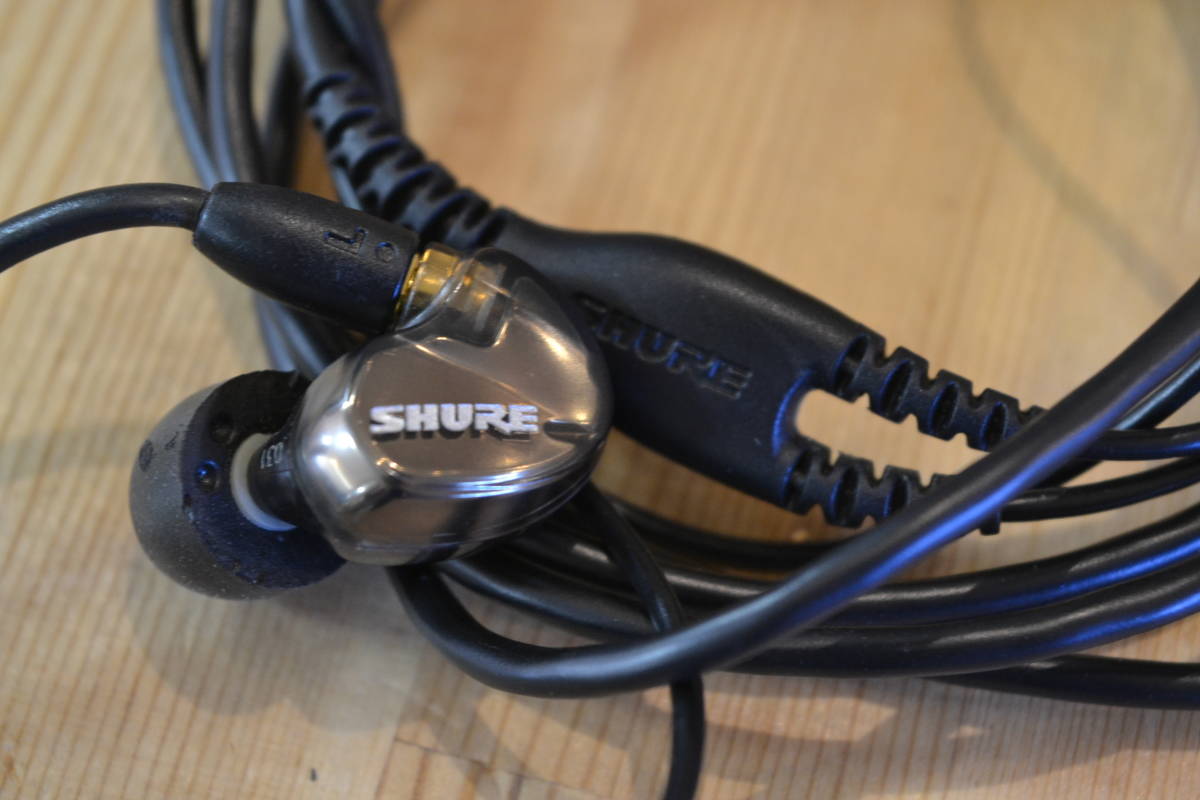 SHURE イヤホン SE535 シュア SE535-CL-A 有線 : 高遮音性イヤホン