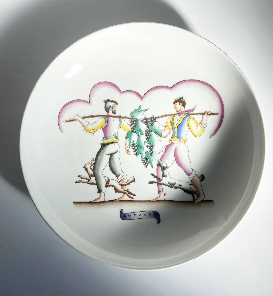 Richard Ginori ジノリ　ジオ ポンティ　マグカップ　サーカス　赤　中古　美品　現状品　返品不可 リチャードジノリ Richard ジオポンティ 蓋付きカップ＆ソーサー リチャード デミタスカップ
