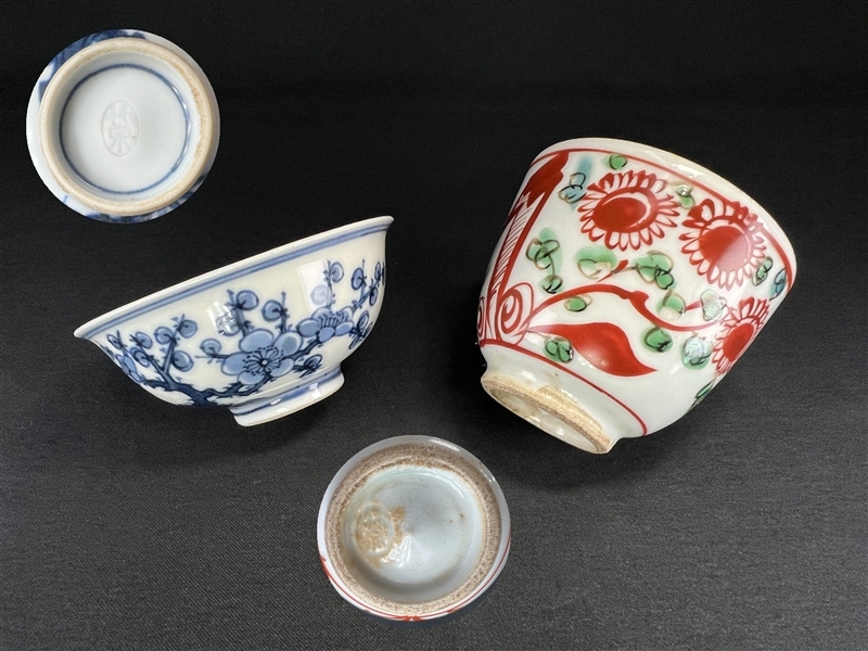 002【レトロ雑貨】 時代物 煎茶碗 京焼 三浦竹泉 2点 青華 赤絵