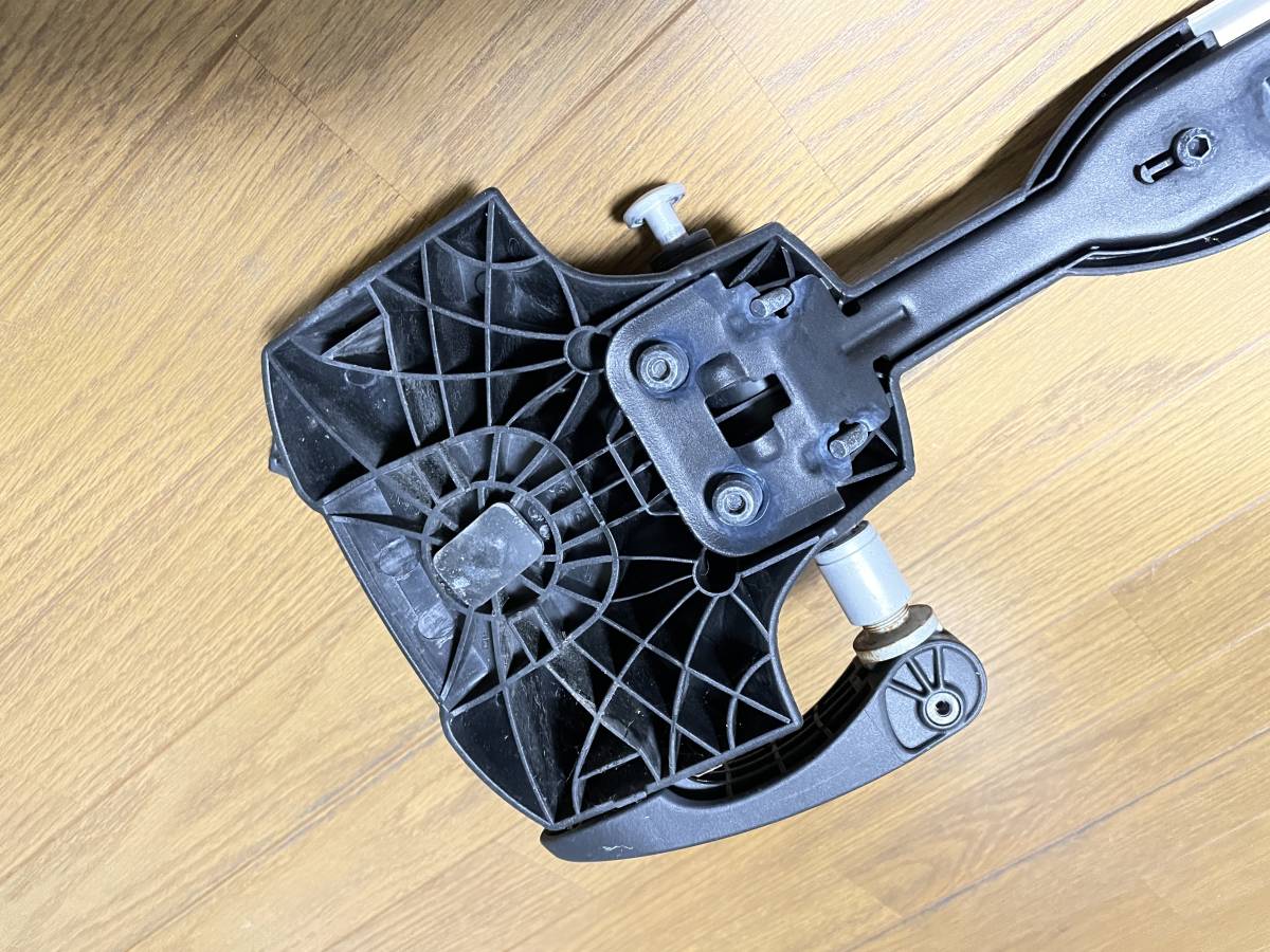 ★THULE(スーリー) サイクルキャリア　TH561　アウトライド★中古　ジャンク品 TH561 THULE サイクルキャリア TH561沖縄・離島発送不可 0 送料無料