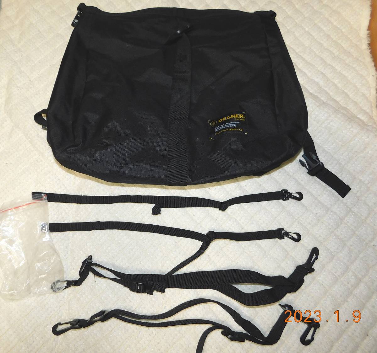 　DEGNER(デグナー) 社製★防水サイドバッグ★黒色 ★ NB-92-BK★USED品★訳ありジャンク品★ツーリングで1回のみ使用_1