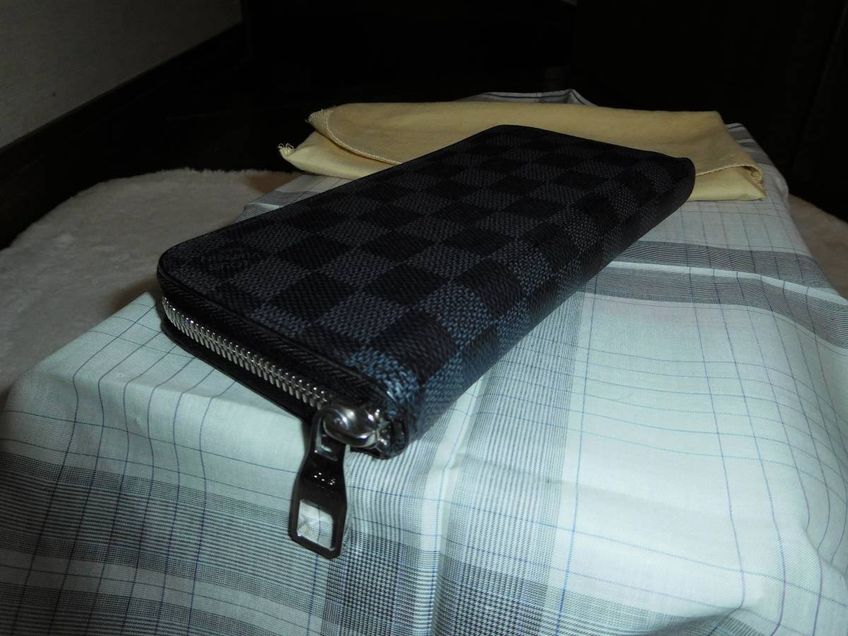 LOUIS VUITTON ルイヴィトン ダミエグラフィット ジッピーウォレット 