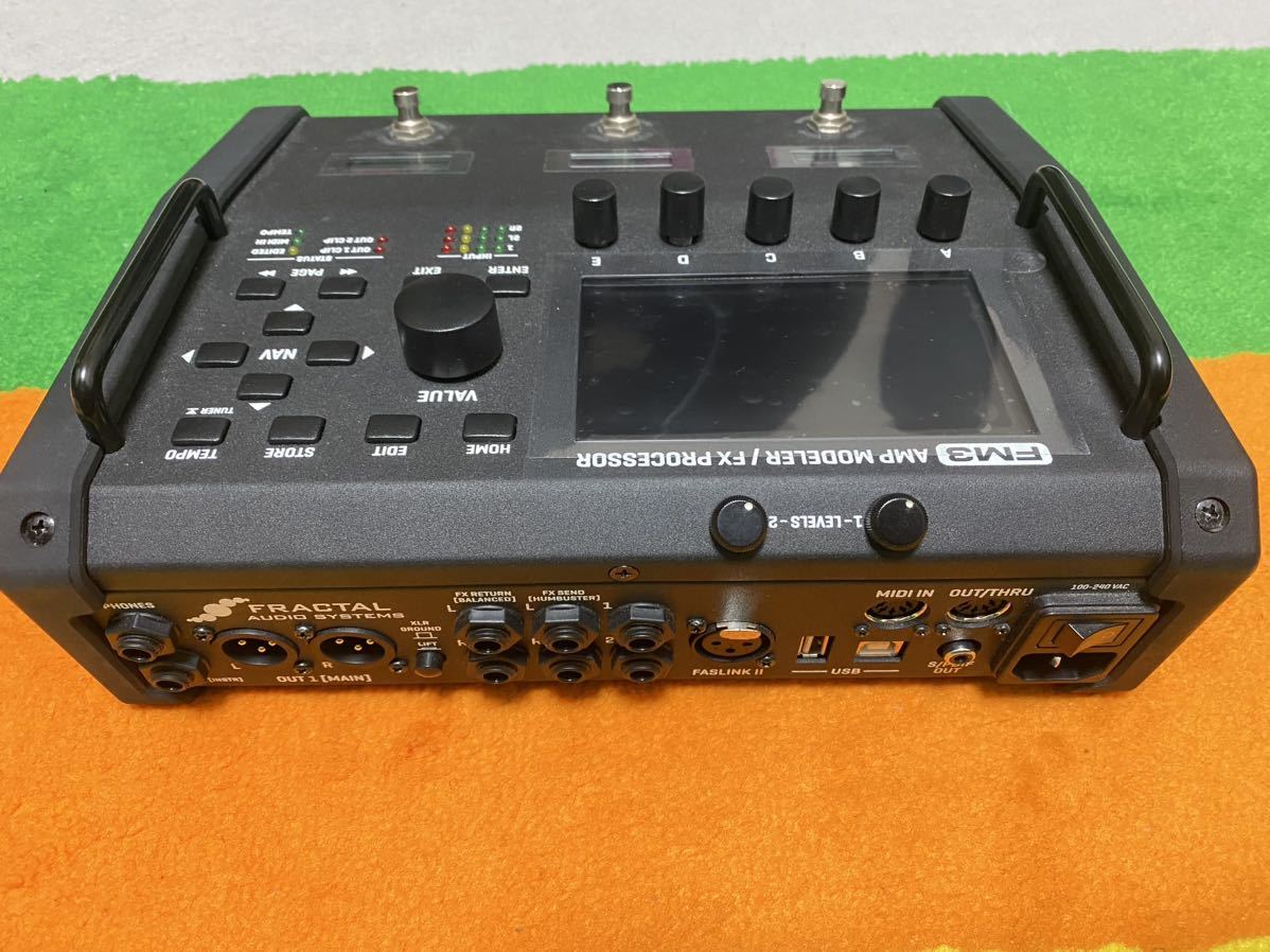 Fractal audio FM3（正規輸入品中古美品） FM3 Audio Fractal (新品