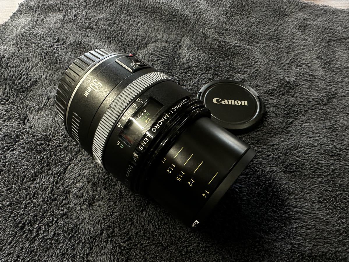 美品 CANON キャノン COMPACT-MACRO LENS EF 50mm F2.5 単焦点 マクロ