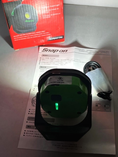 新品 Snap-on スナップオン LED ワークライト 作業灯 充電式 ライト