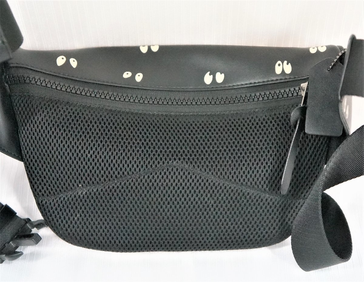 23☆【中古】COACH コーチ ウエストバッグ F72952 シグネチャー 白雪姫