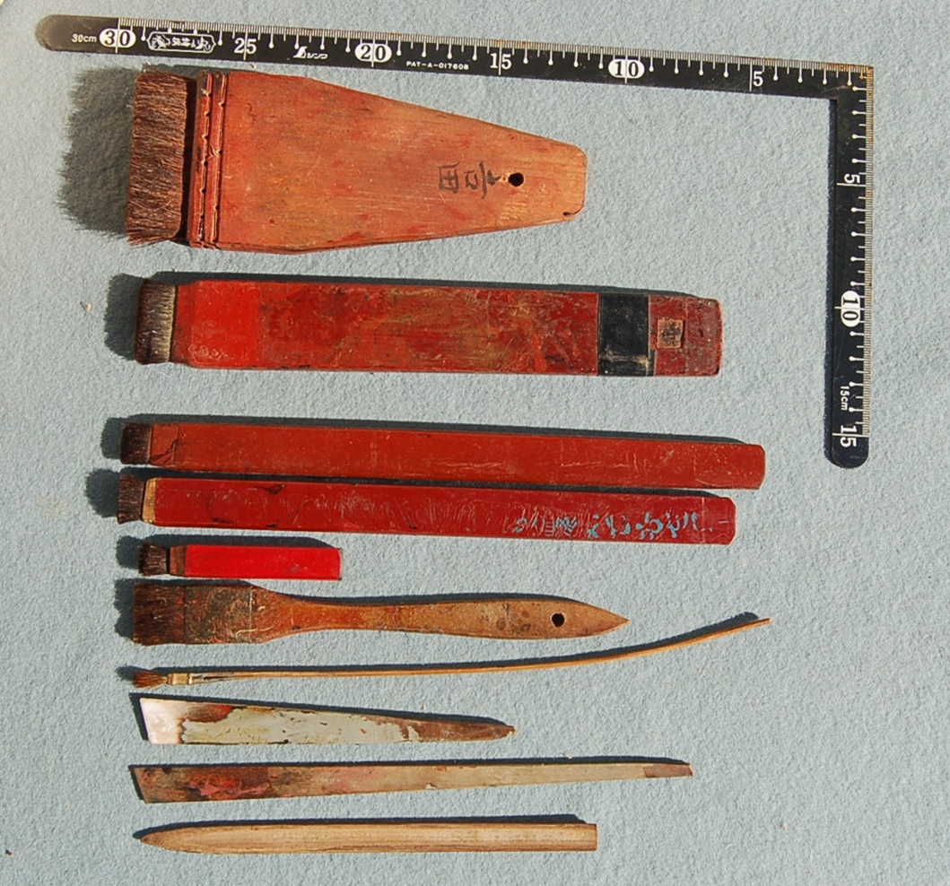 漆職人使用　刷毛×7本　竹/線引きのような品　漆刷毛　　USED 日本にたった3人 絶滅寸前の職人”漆刷毛師”(うるしばけし)に迫る |