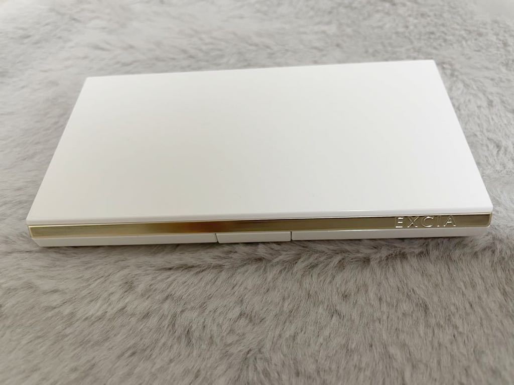 新同即決　エクシア AL パウダーファンデーション ホワイトエクストリーム ファンデーション　OC101 最終値下げ