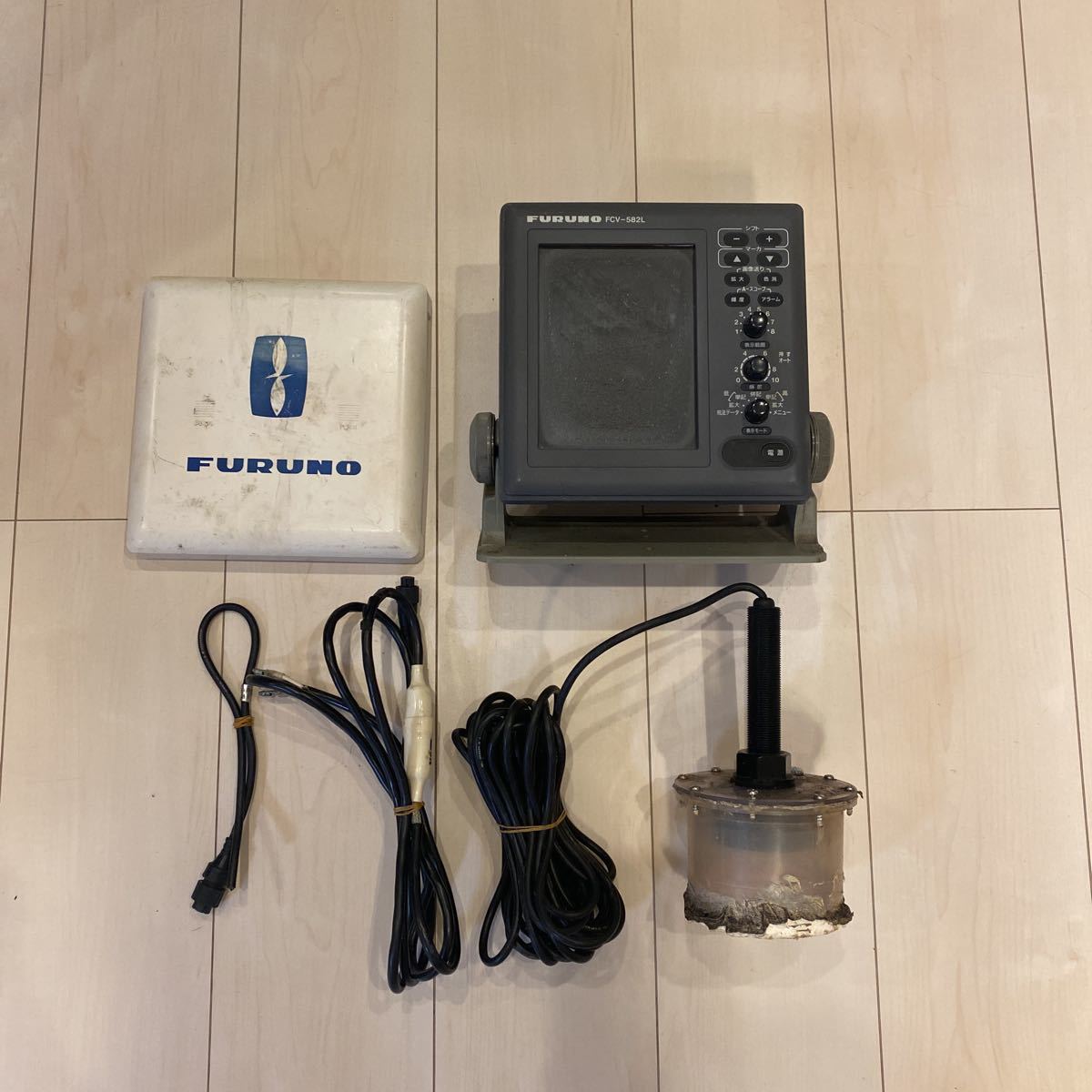FURUNO☆魚群探知機☆FCV-582L☆COLOR LCD SOUNDER☆フルノ☆魚探☆釣り☆現状品
