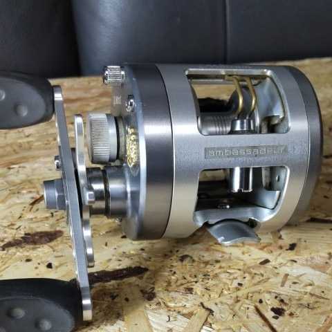 ABU アンバサダー モラム SX1600C HI-SP 美品・使用感少ない ABU