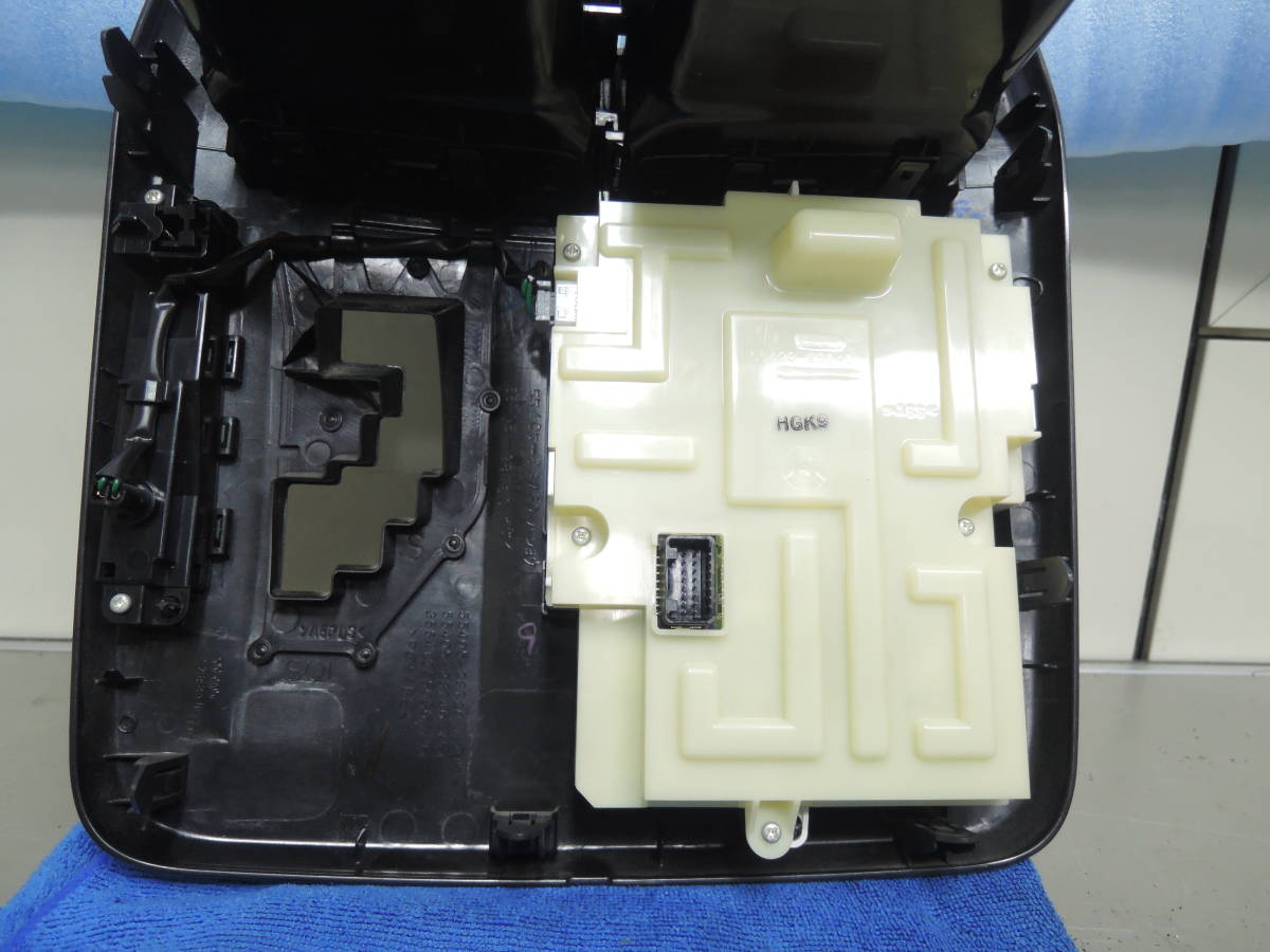 確認済】ZRR70W ヴォクシー ZS 煌Z 純正 エアコン スイッチ パネル