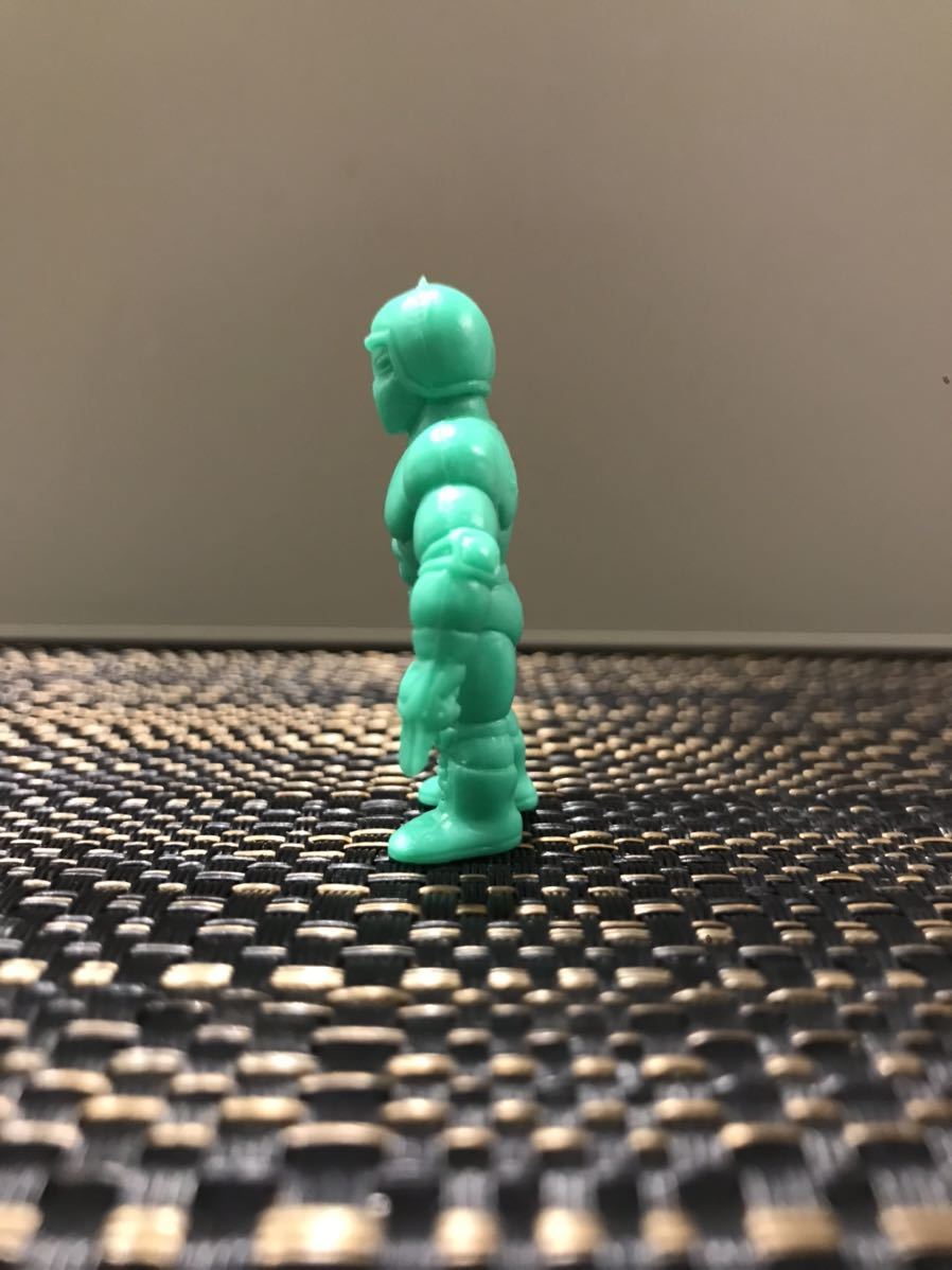 キン消し 王位争奪編 パート3 ウォーズマン 当時物 緑色 キン消し