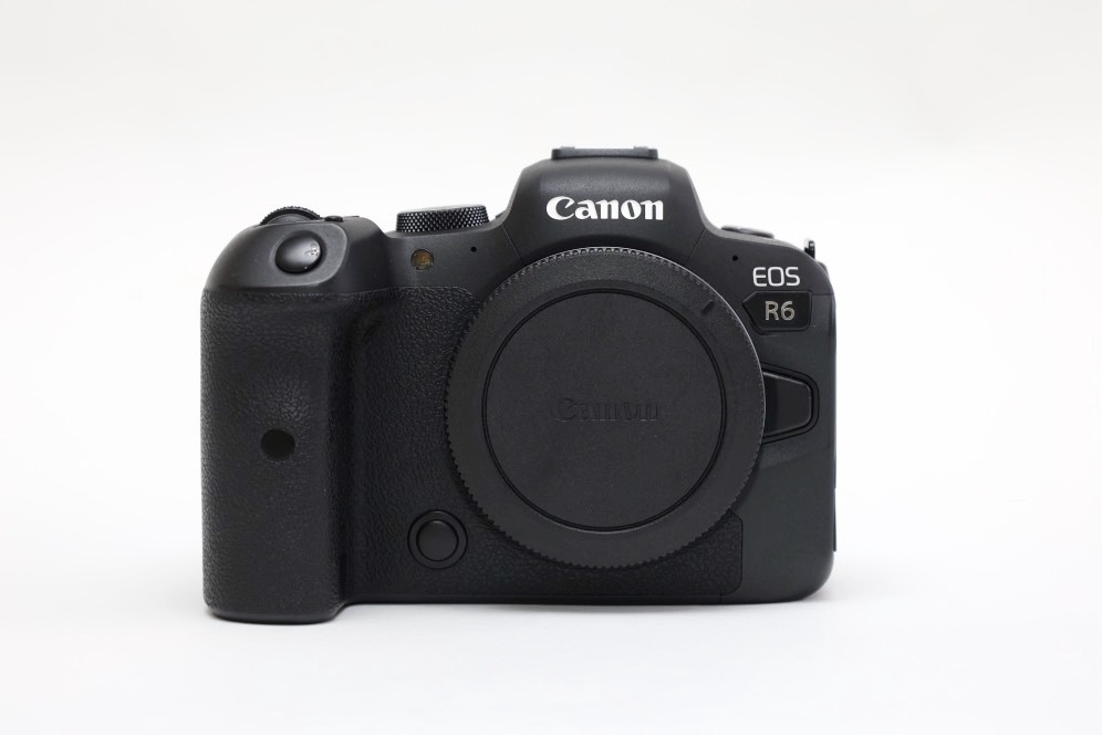 EOS R6 ボディ Canon 美品 Mark 中古 キヤノン eos r6 III - 本日の