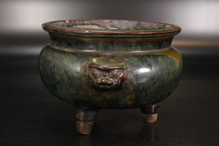 金閣】中国美術 窯變 海鼠釉 三足 獅子耳 香炉 明 旧家蔵出(N678) 中国