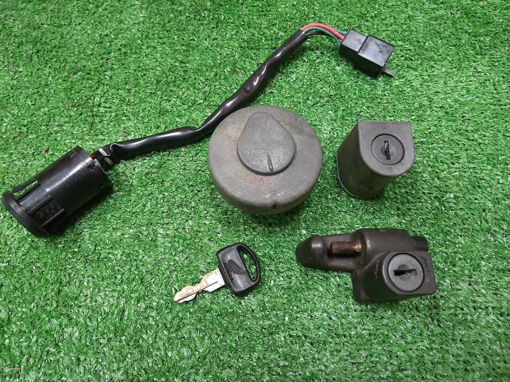 区名札 鷹 鉄道部品区名札［鷹］ 2025年最新Yahoo!オークション -鉄道