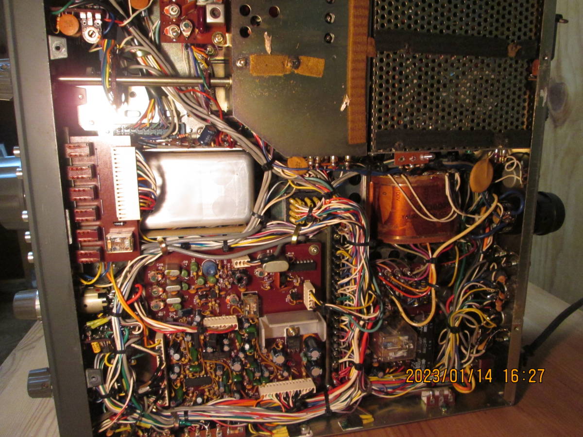 YAESU FT-101ZD HF SSBトランシーバー本体のみ、 YAESU FT101ZSD（実態はZD）HF SSB トランシーバー ジャンク品 HF