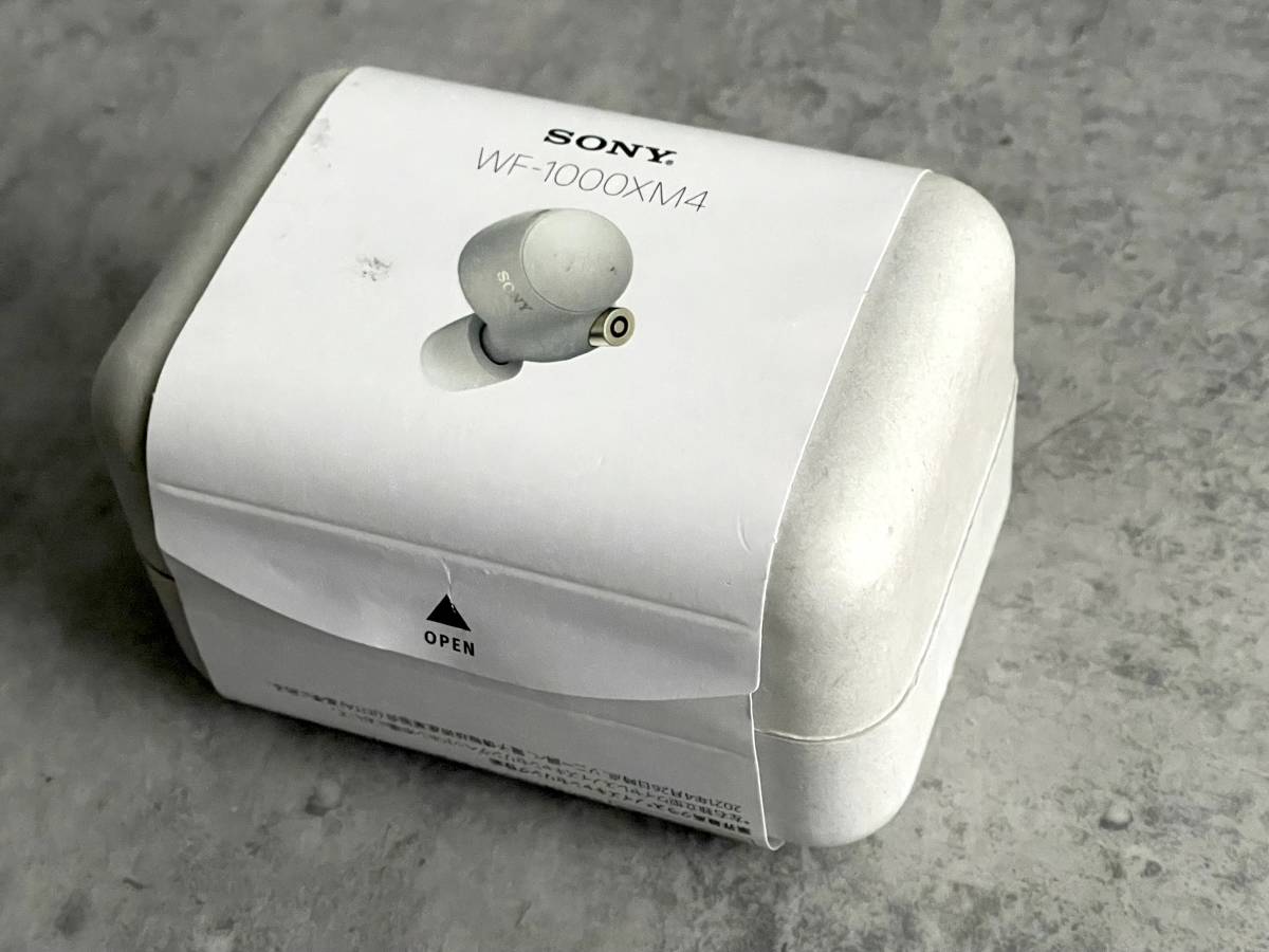 【美品】SONY◆イヤホンWF-1000XM4 [プラチナシルバー] WF-1000XM4 プラチナシルバー ワイヤレスノイズキャンセリングイヤホン