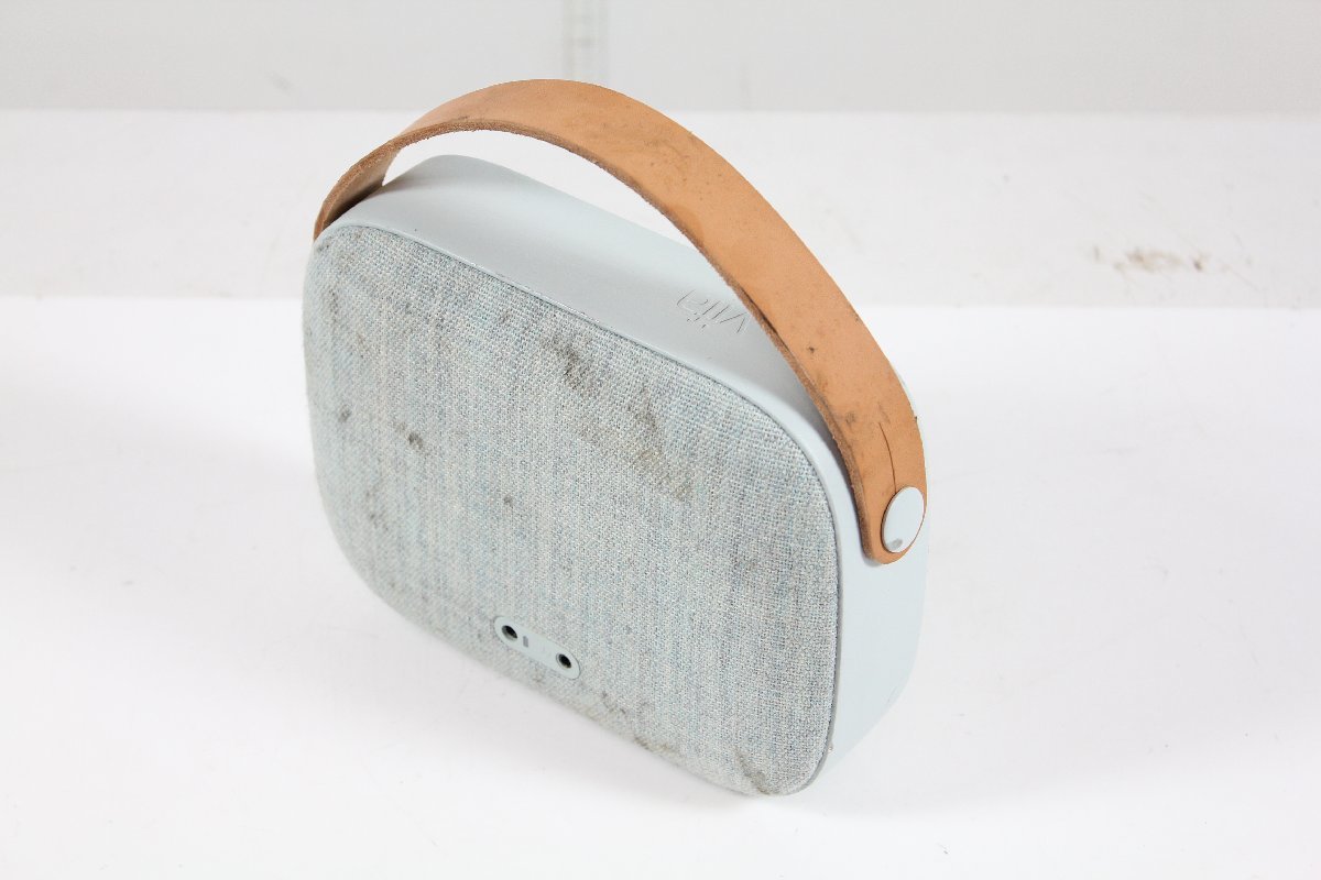 【美品】Vifa ポータブルスピーカー HELSINKI (Gray) Vifa HELSINKI VIFA040 ポータブル Bluetooth スピーカー ヘルシンキ