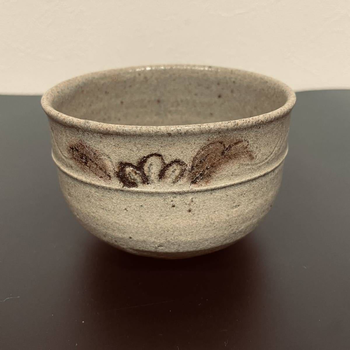 希少美品K2793】江戸時代 黄瀬戸 花紋向付 腰紐釘堀絵 深丸茶 茶碗 2客