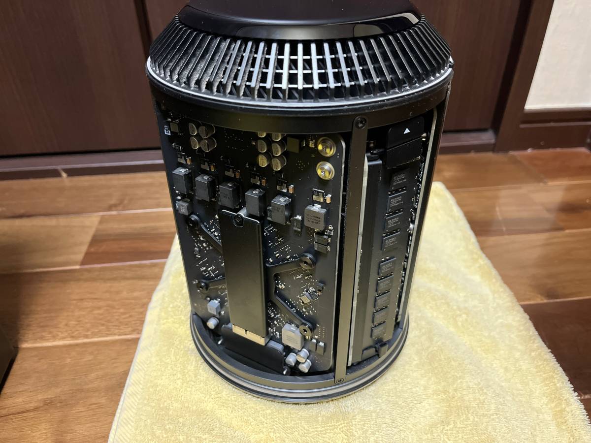 MacPro Late 2013 6コア 3.5Ghz メモリ32GB 256GB D500 3GB Monterey