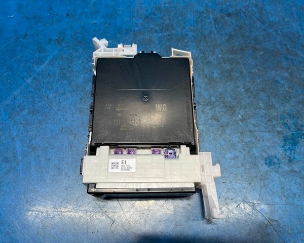 ★ヤリス ★　MXPH10　MPXコンピューター　管理番号　4457