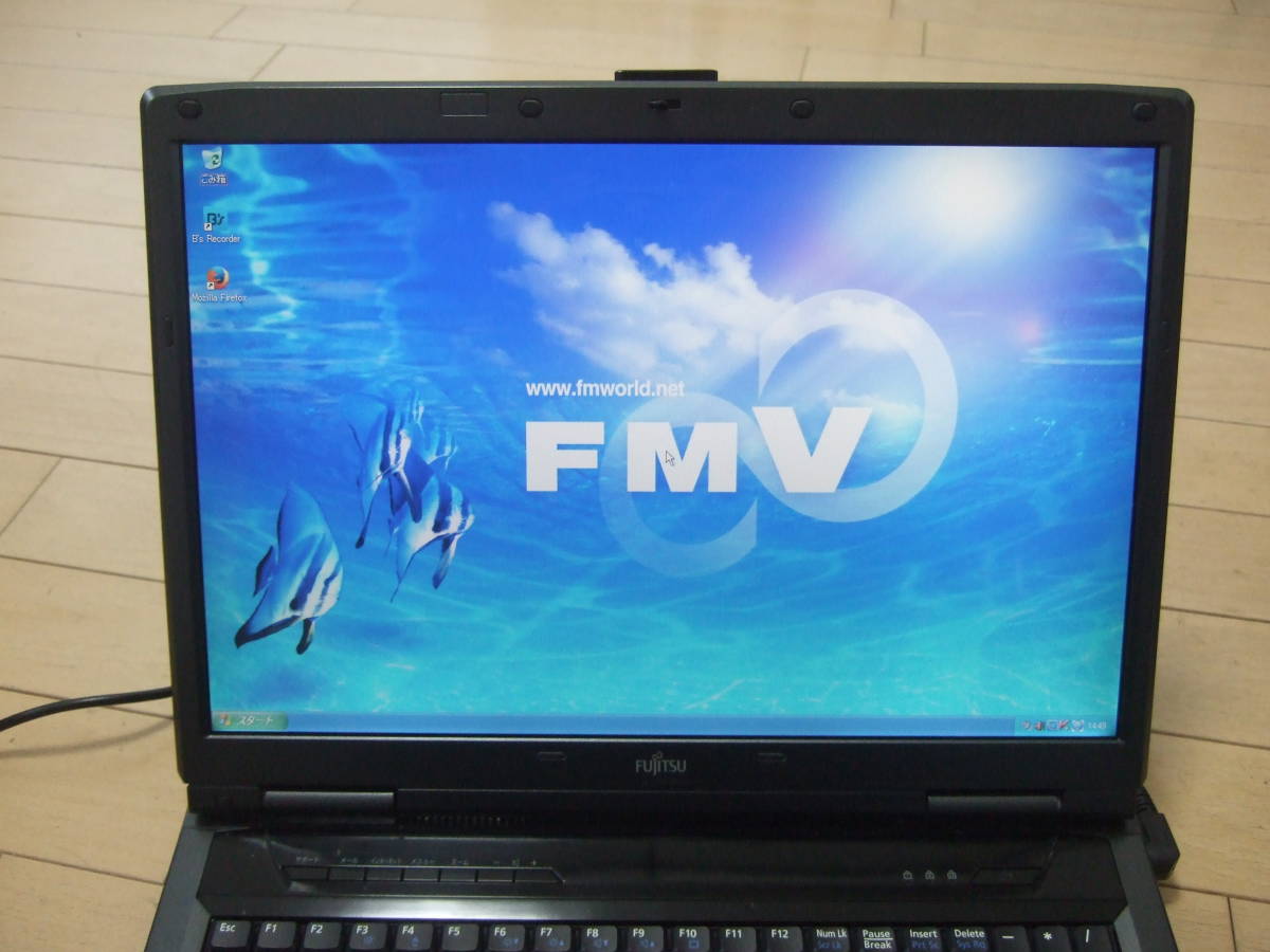 きれい XP FUJITSU FMV-BIBLO NF/A70 Core2 T8100 2.10GHz/2GB/100GB