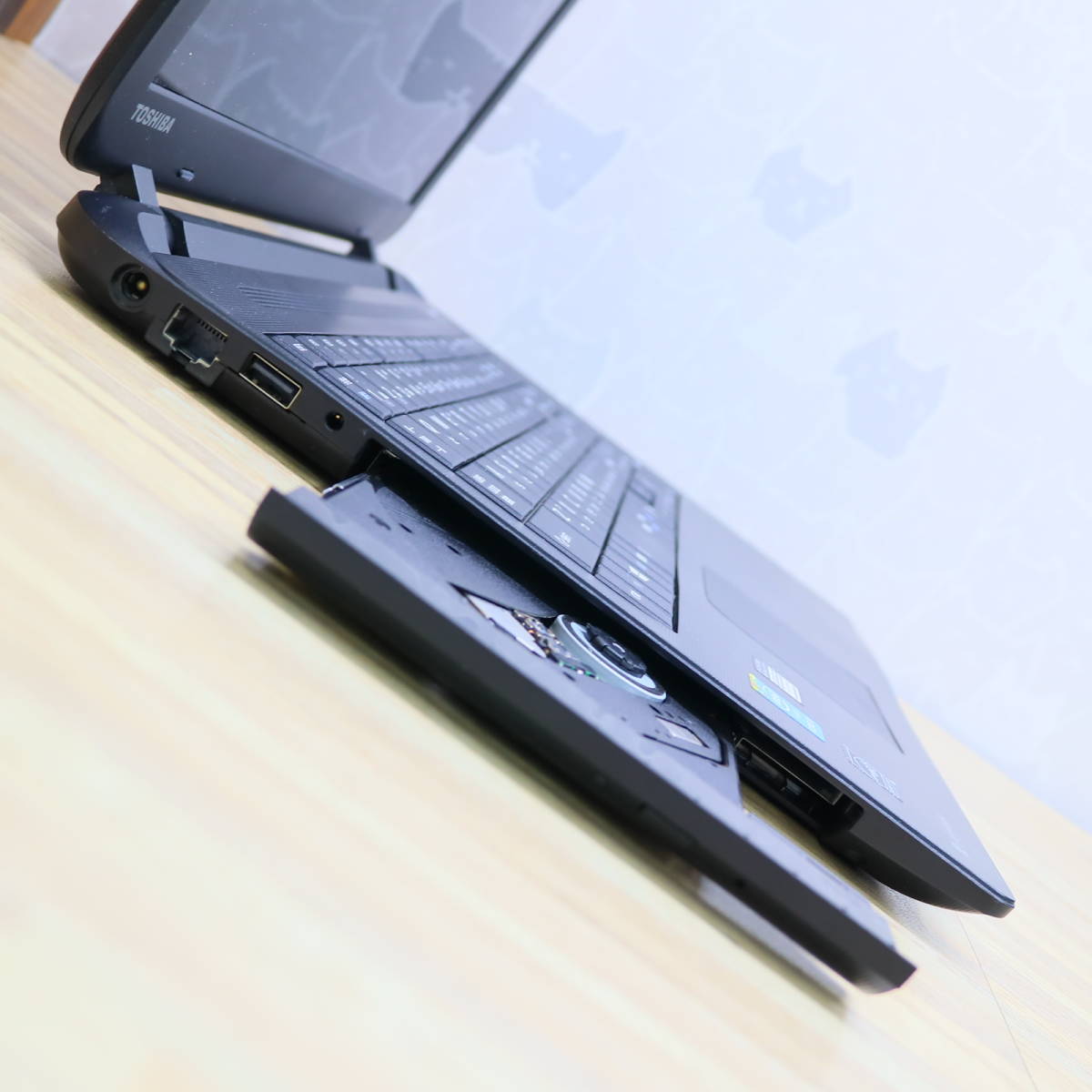 ☆美品 高性能4世代i3！新品SSD256GB メモリ8GB☆B25 Core i3-4025U