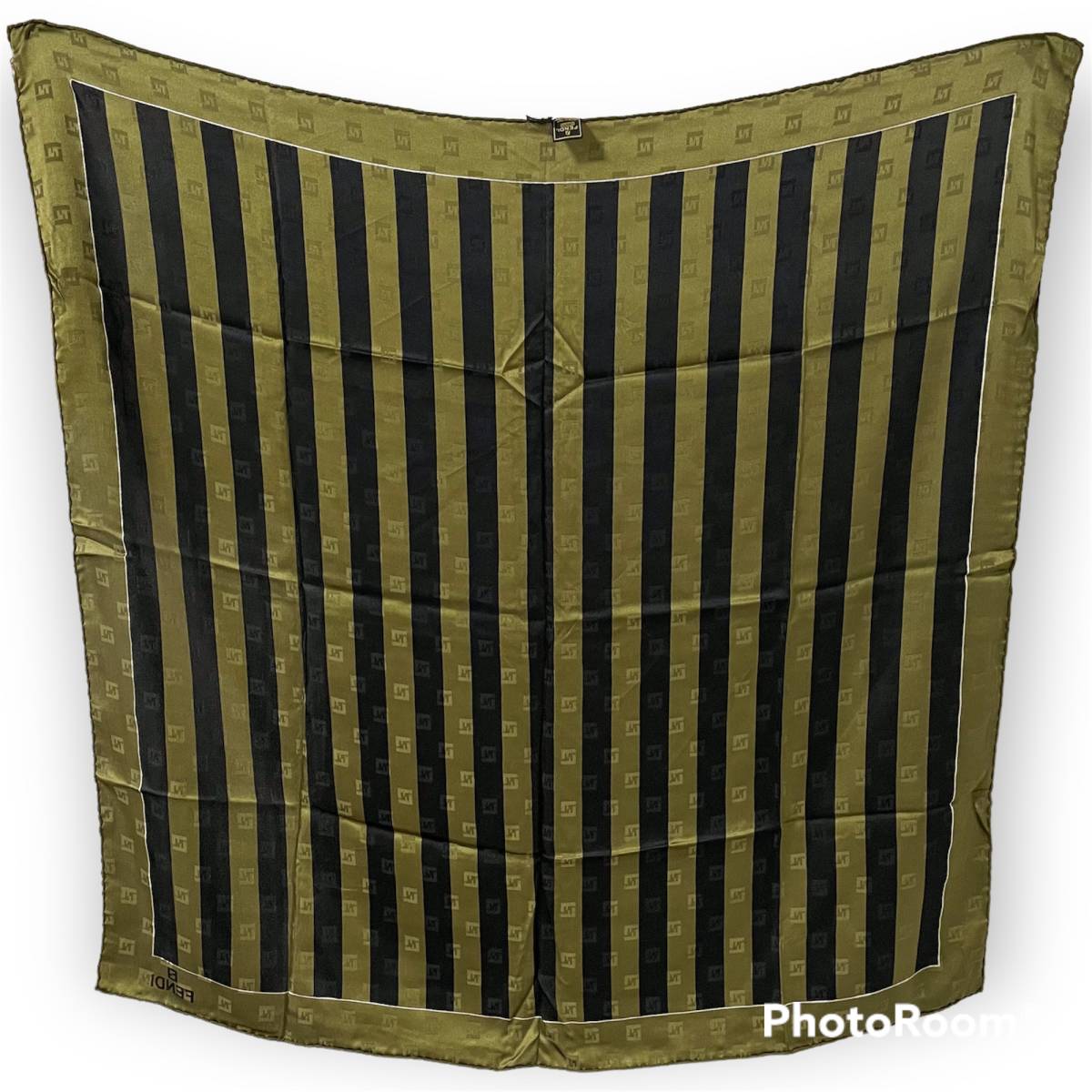 フェンディ FENDI 希少 美品 ヴィンテージ シルクスカーフ ストール 