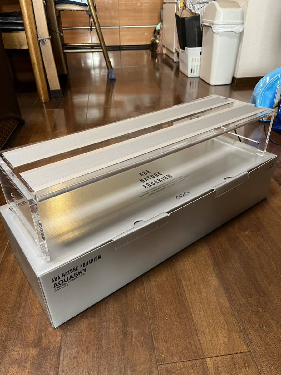 ざりがに本舗】ADA アクアスカイ 602 ADA アクアスカイ602 60cm水槽用