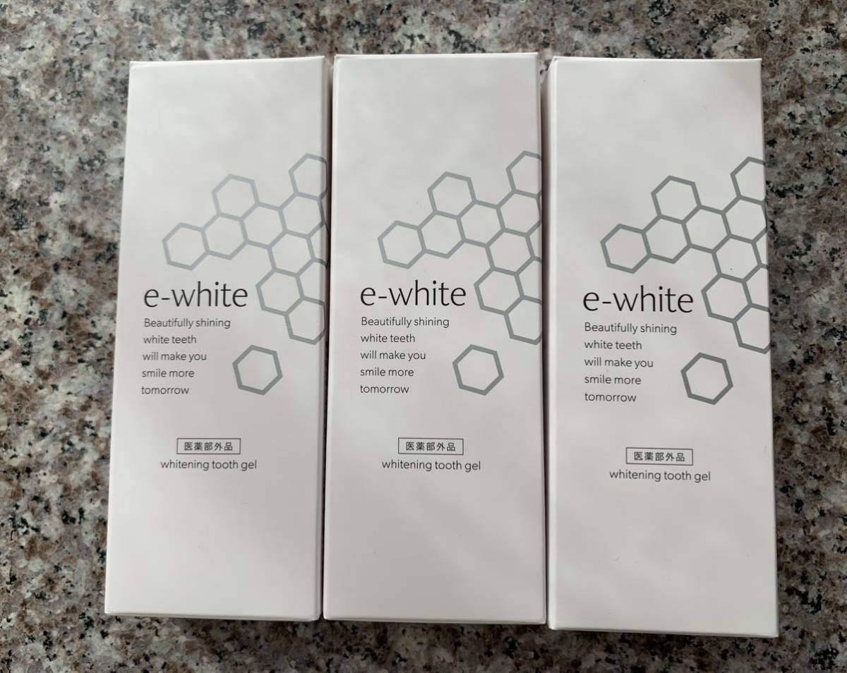 低価，人気セール 3個 e-white イーホワイト ホワイトニングジェル歯磨き セルフケア 30g&times;3(歯磨き粉)｜売買されたオークション情報、yahooの商品情報をアーカイブ公開 - オークファン 歯磨き粉