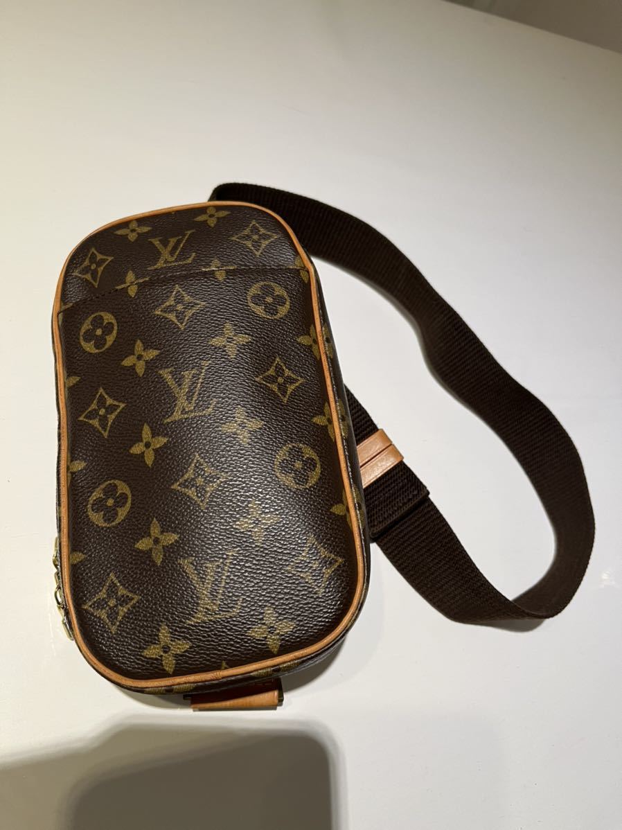LOUIS VUITTON ルイヴィトン モノグラム ポシェット・アクセソワール