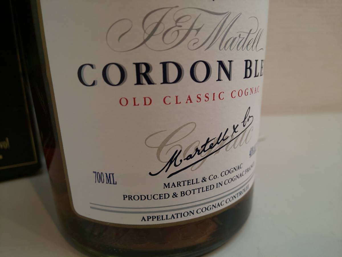 MARTELL CORDON BLEU コニャック 40% 700ml古酒　箱有 MARTELL CORDON BLEU コニャック 40% 700ml古酒 箱有