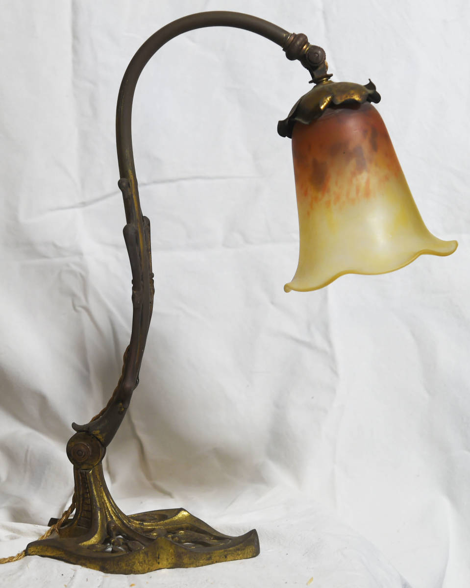 ☆アンティークドーム Daum ☆沈丁花文☆花瓶☆10.1 ㎝