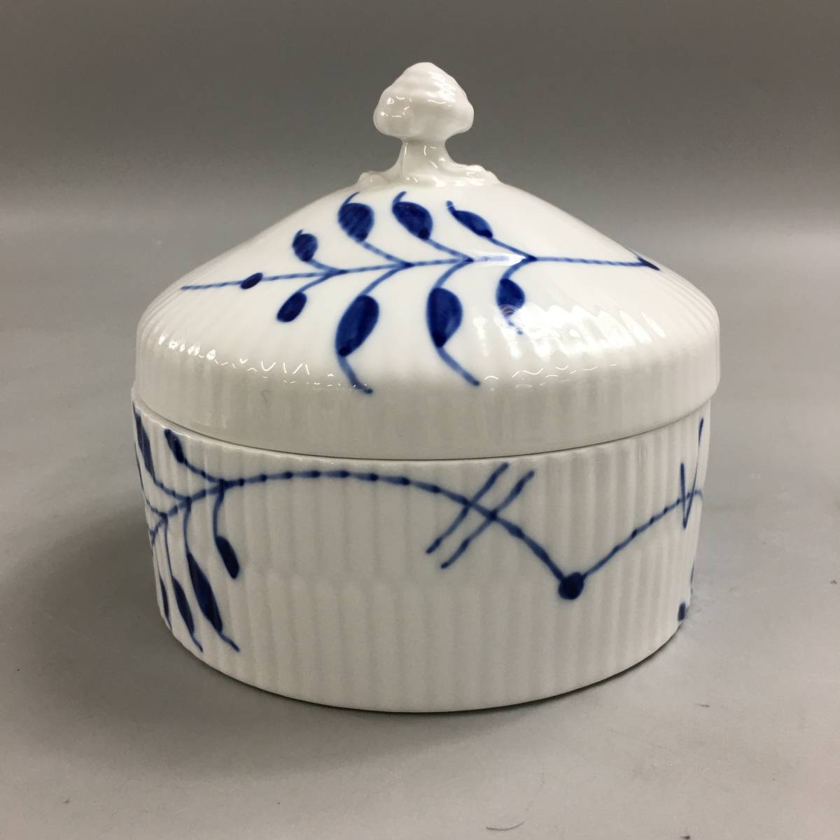 ☆D01535【ほぼ未使用品】ROYAL COPENHAGEN ロイヤルコペンハーゲン