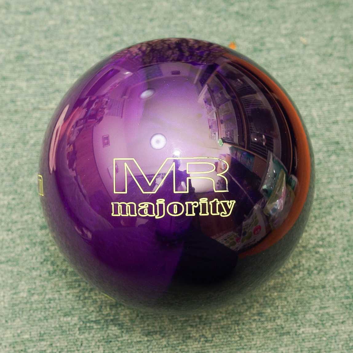 【新品】マジョリティパワー　15ポンド　ボウリング プロアム マジョリティパープル 15ポンド中古 ボール スポーツ別
