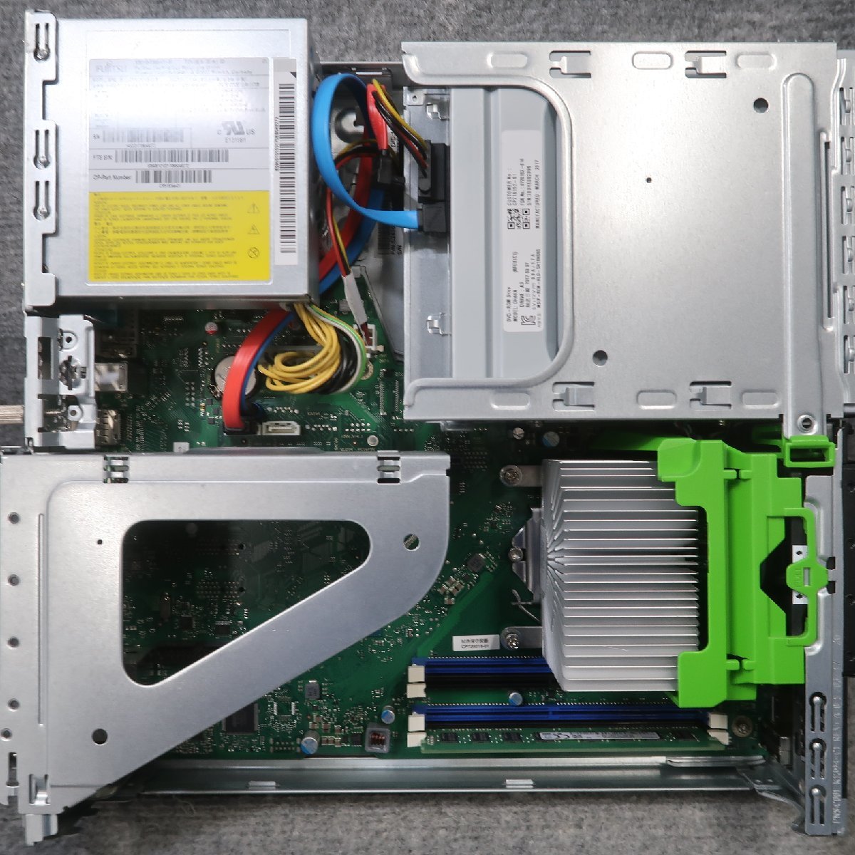 i5-6500 ESPRIMO 富士通 Fujitsu Esprimo Core PC D956⁄P 8GB - 3.20