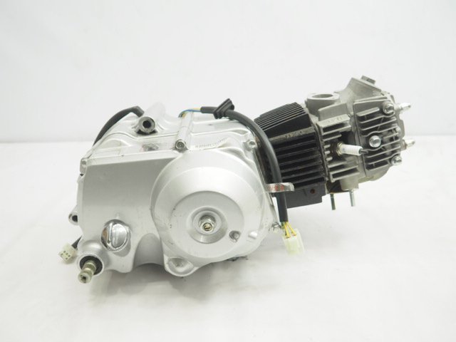 エンジン engine 152FM 110cc 中華 遠心 カブ モンキー ゴリラ