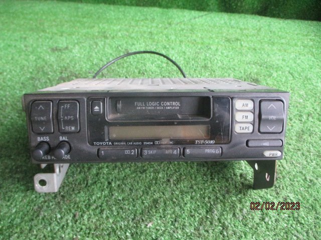 (0113)TA63 セリカ GT-TR 純正テープデッキ オーディオステー