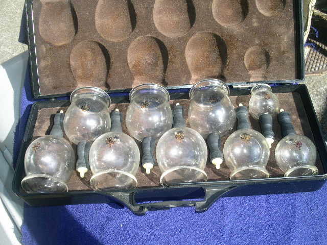 ★中古★ 　Vankey 　バンキー　 電気真空浄血治療器 　吸引マッサージ機用 　カップ　ケース入り 