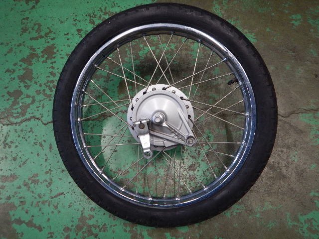 中古 ホンダ スーパーカブ90 DX C90D7 HA02 5,724㎞ 純正 リアホイール