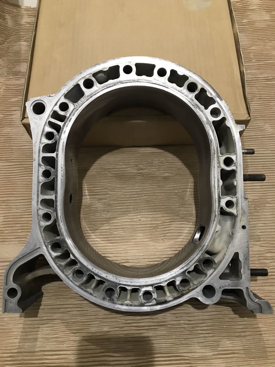 RX-7 FD3S 後期 中古ローターハウジング 前後セット ロータリー 
